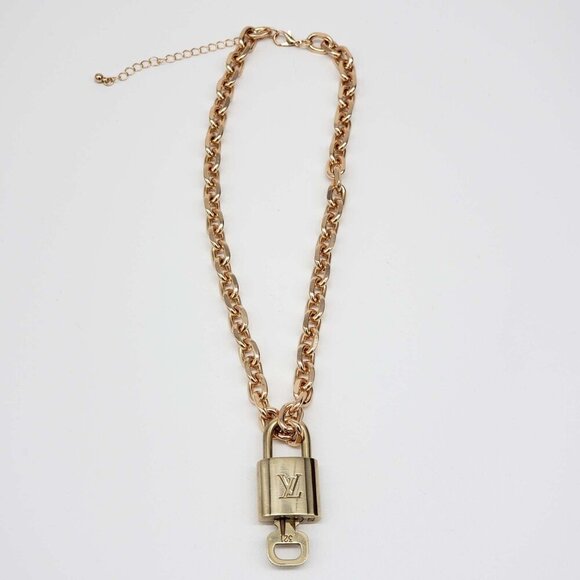 Authentic Louis Vuitton Lock & Key with Unbranded Gold Plated Chain Necklace - Picture 2 of 7